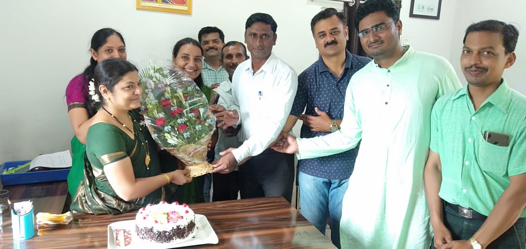 à¤¸à¤‚à¤¸à¥à¤¥à¥‡à¤šà¥à¤¯à¤¾ à¤¸à¤šà¤¿à¤µ à¤¤à¤¥à¤¾ à¤ªà¥à¤°à¤¾à¤šà¤¾à¤°à¥à¤¯à¤¾ à¤¡à¥‰. à¤—à¥€à¤¤à¤¾à¤²à¥€ à¤ªà¤¾à¤‚à¤¡à¥‡ (à¤ªà¥à¤‚à¤¡à¤•à¤°) à¤®à¥…à¤¡à¤® à¤¯à¤¾à¤‚à¤šà¤¾ à¤µà¤¾à¤¢à¤¦à¤¿à¤µà¤¸ à¤¸à¤‚à¤ªà¤¨à¥à¤¨